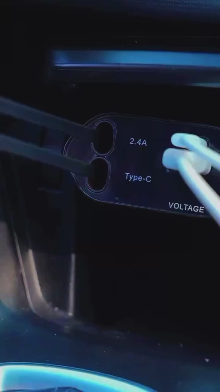 New 4in1 Car Charger With Smart Voltage Super Fast Charging Supported